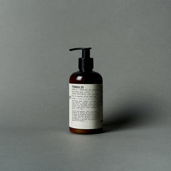 Le Labo Fragrances TONKA 25 | perfuming body lotion
