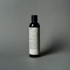Le Labo Fragrances LYS 41 | perfuming shower gel